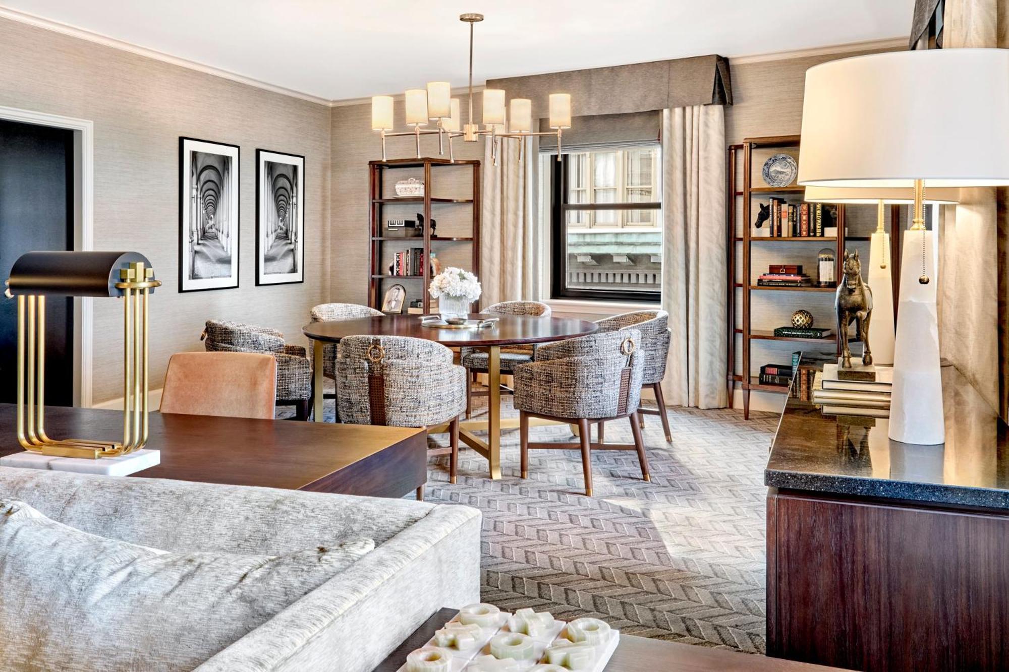 Omni Parker House 4*